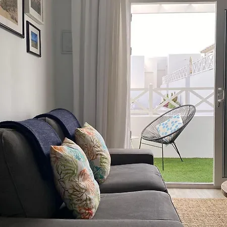 Flower Pool Appartement *