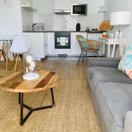 Apartment Flower Pool