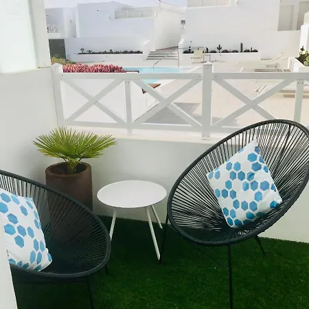 Flower Pool Appartement Playa Honda (Lanzarote)